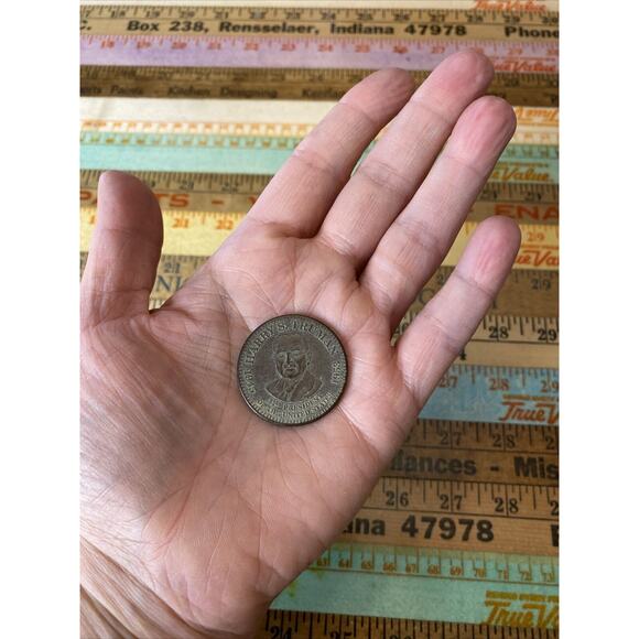 Harry S. Truman 33rd US President 1945-1953 Commemorative Token Coin Medal - Picture 5 of 7